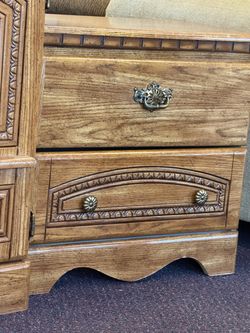Dresser/end table
