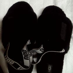 UGG Fluff Yeah Slide