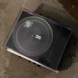 Upgraded Pro-Ject debut Carbon Esprit Turntable With digital amp and pre amp