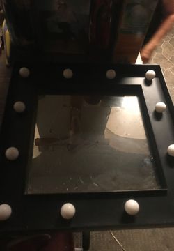 Vanity mirror