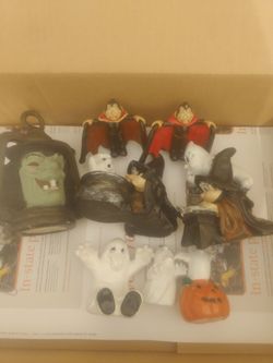 Vintage Halloween knick knacks decorations - witches, vampires, ghosts lot of 8