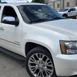 PEARL WHITE 2011 CHEVY TAHOE LYZ 4WD