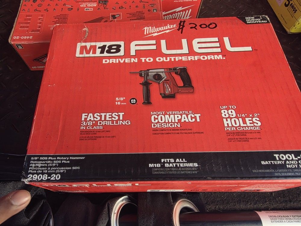 Milwaukee M18 SDS HAMMER DRILL 