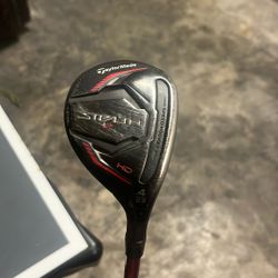 Stealth 2 Taylormade 4 Hybrid