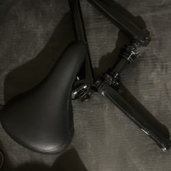 Throne Seat , Seatpost And 33t Crankset