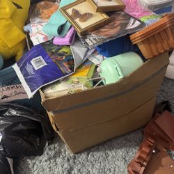 miscellaneous All $10 Good For Flea Markets