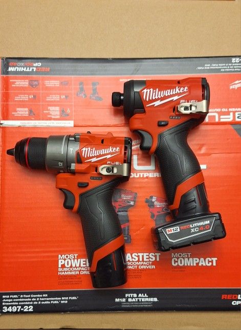 Milwaukee
M12 FUEL Hammer Drill and Impact Driver Combo w/2 Batteries  (2-Tool)
