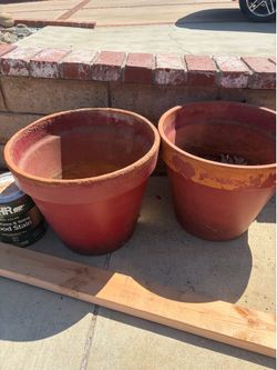 Flower pots