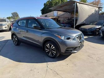 2020 Nissan Kicks