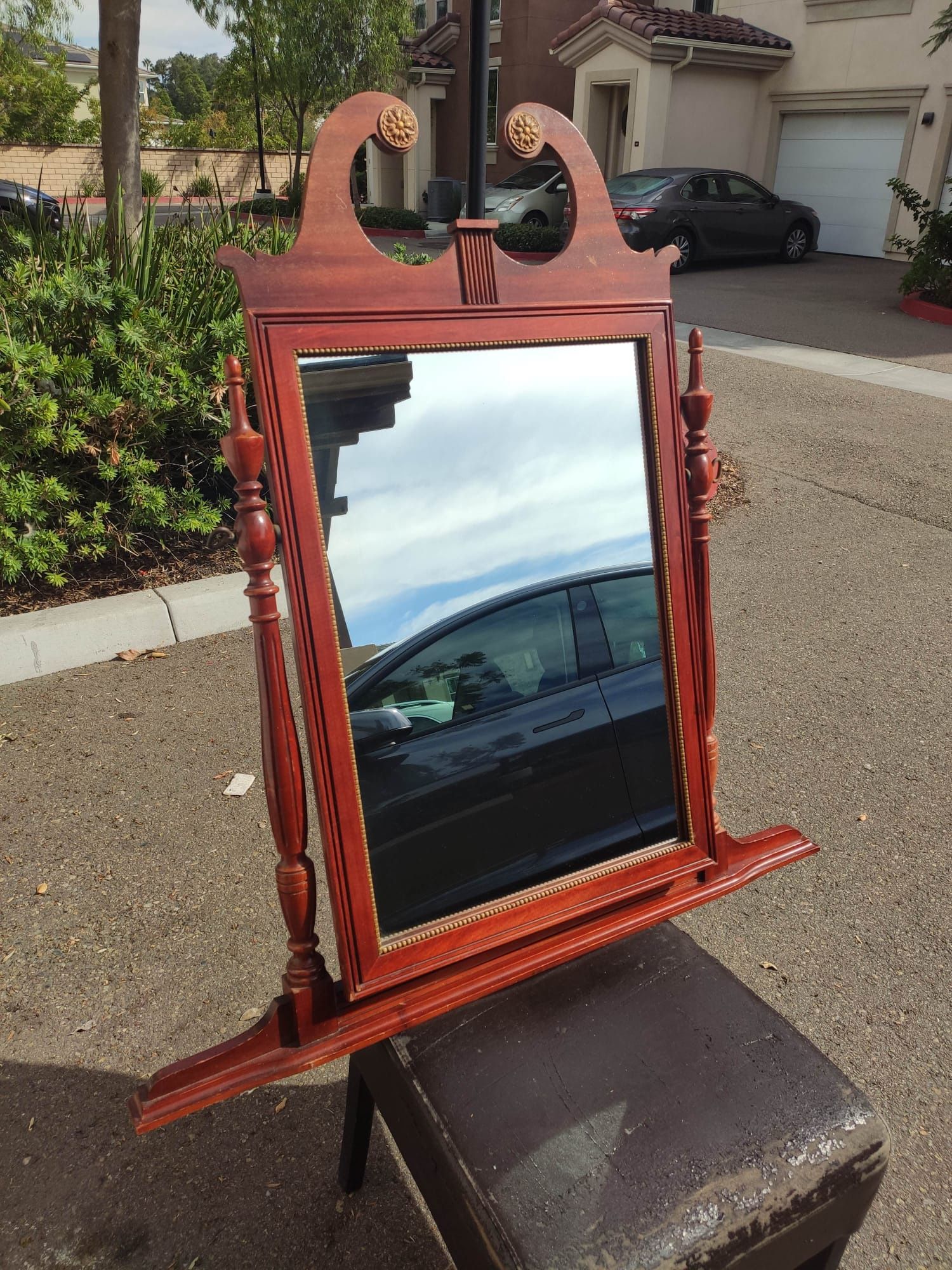 Vintage Mirrors for Sale