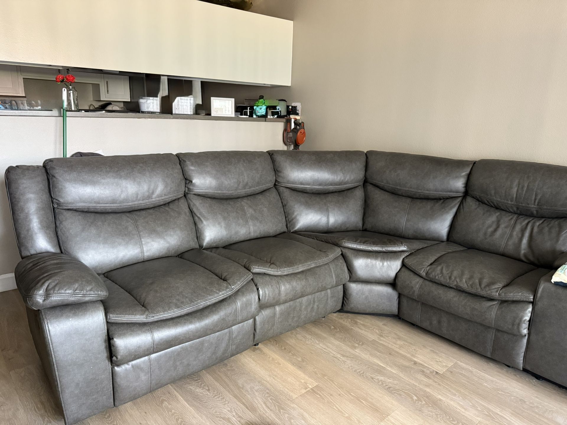 Recliner Couches 