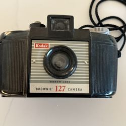 Vintage Kodak Brownie 127 Film Camera