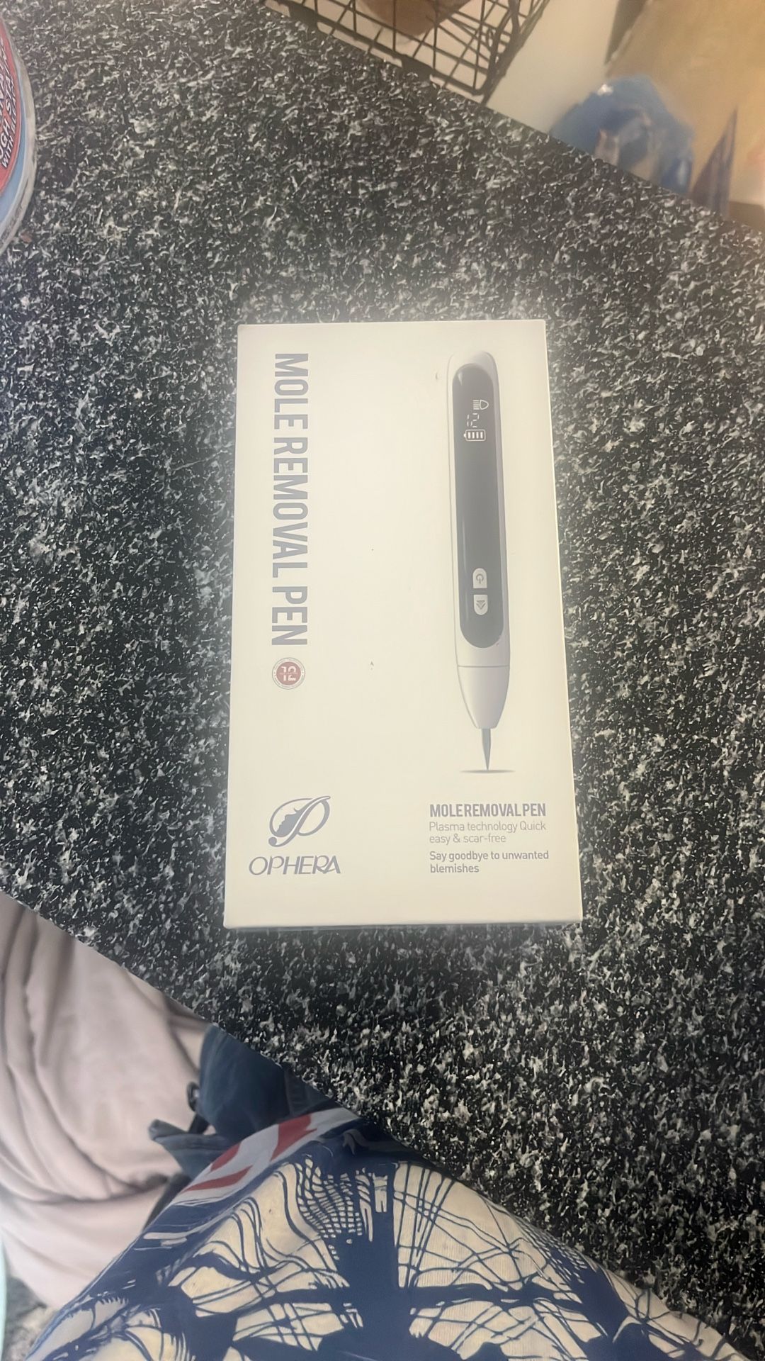 Mole Removal Pen