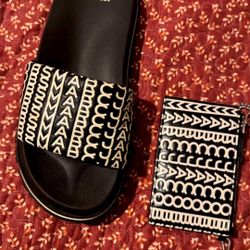 Marc Jacob Sandals And Marching Wallet 8.5 