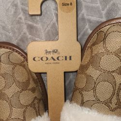 Coach Slippers Size 8