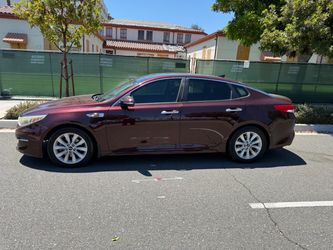 2017 KIA Optima