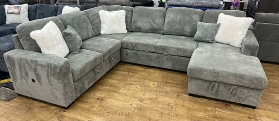 New X-Large sleeper sectional couch / free delivery