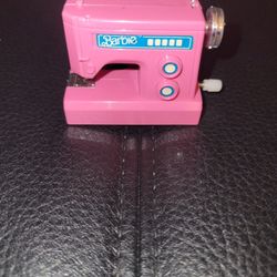 Vintage 80’s Mattel Barbie Action Accents Sewing Machine Wind Up Accessory