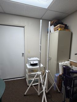 White Speaker Stands Pair