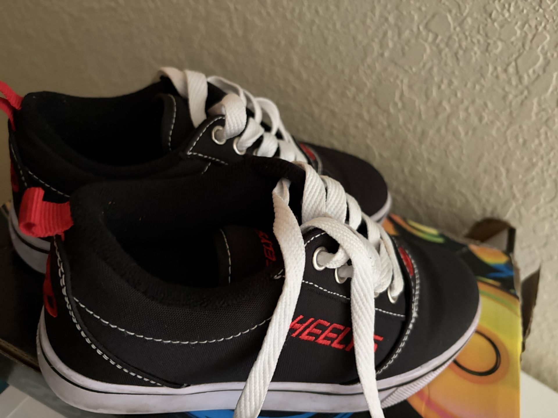 Heelys Skating Shoes