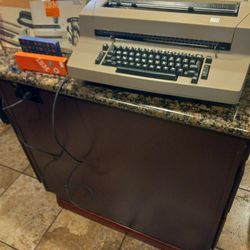 RETRO TYPEWRITER 