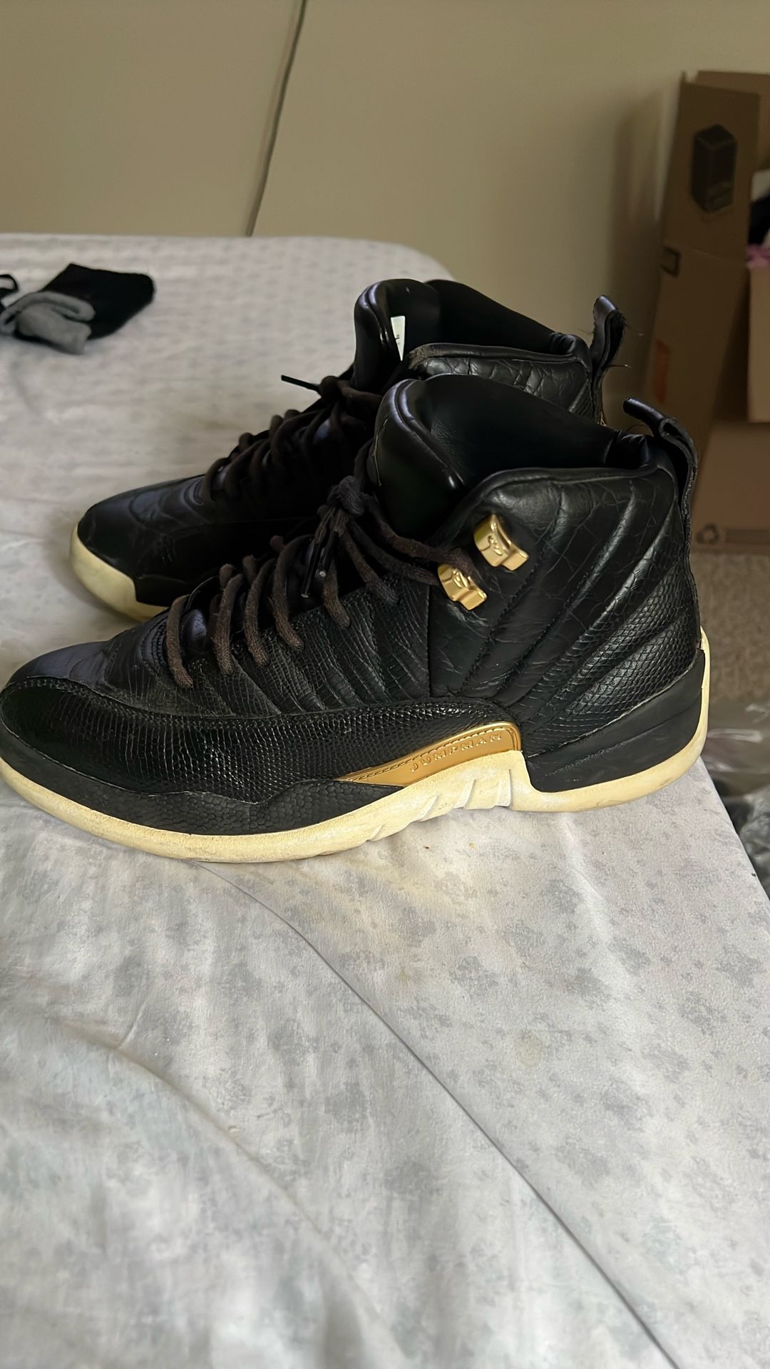 Jordan 12 Retro Black Metallic Gold White