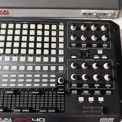 AKAI professional APC40 MIDI controller