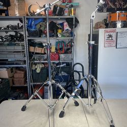 2 drum stands Ludwig  1 boom / straight  and 1 straight  $250 for both brand new