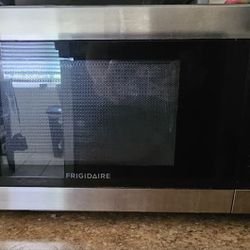 Frigidaire Stainless Steel Microwave 
