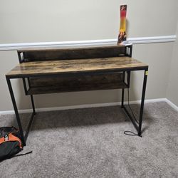 Computer Table