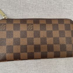LV Louis Vuitton Damier Ebene Zipper Wallet