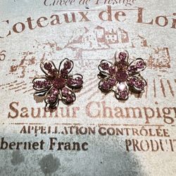 Vintage pink stone Clip on Earrings