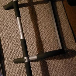 Pullup bar gym equipment