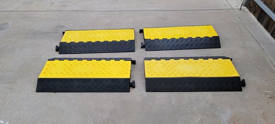 4 Cable Protector Ramp
