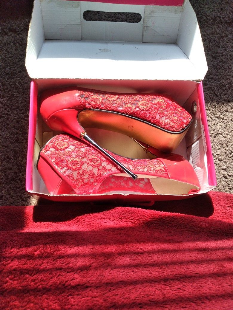 Size 7 Stilletos
