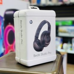 Beats Studio Pro