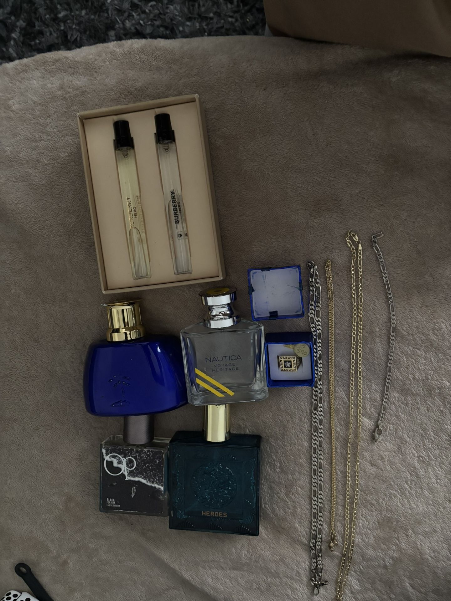 Ski Mask/beanie,jewlery, Cologne Dm Me Offers