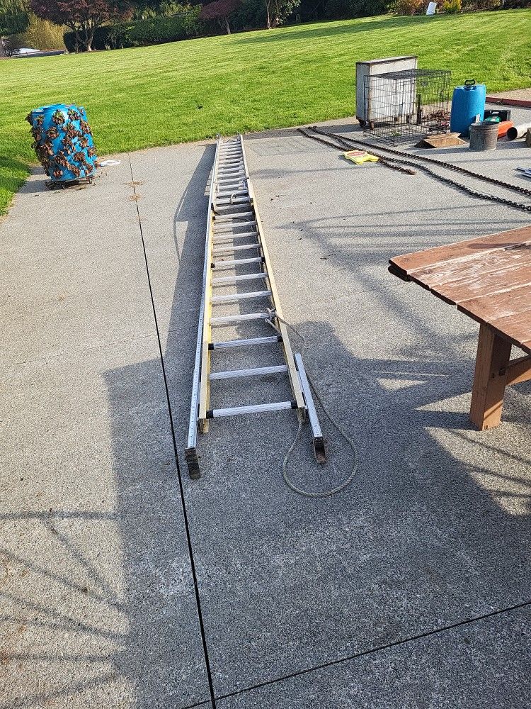 25 Foot Ladder. WERNER LADDER