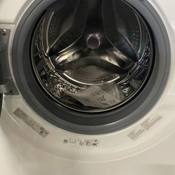 Samsung  WW25B6900AW 24 Inch Front Load Smart Washer with 2.5 Cu. Ft. Capacity