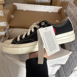 CDG CONVERSES