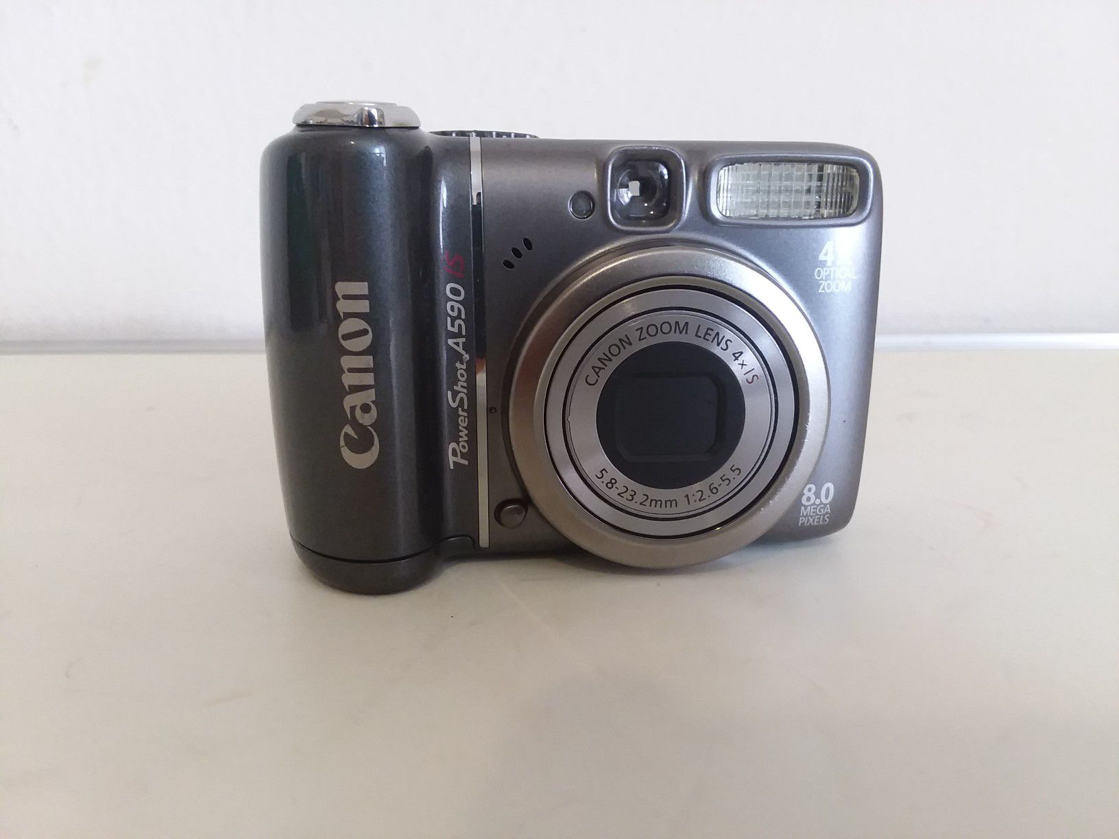 Canon PowerShot A590 Digital Camera 8.0 MegaPixels