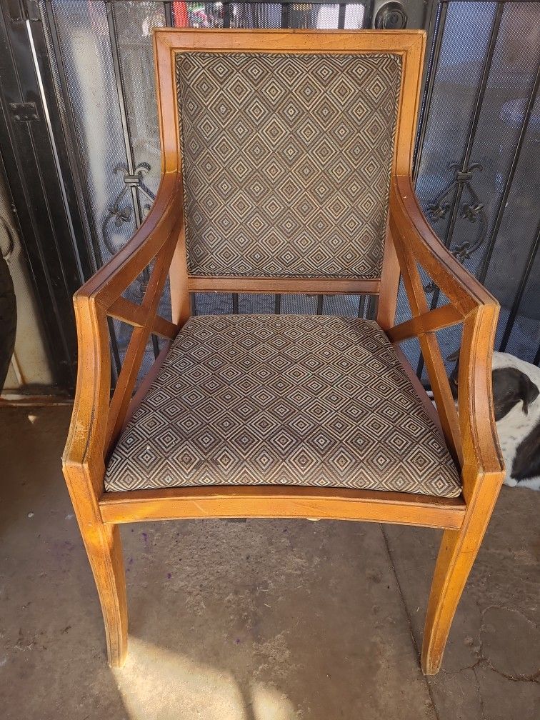 Chair $8.00