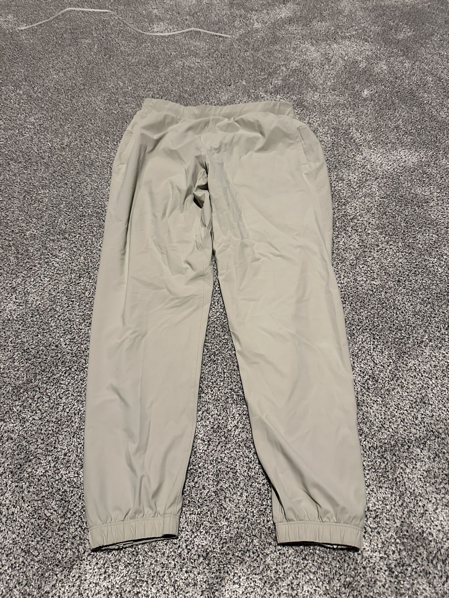 Lululemon Men’s Joggers (Tapered Bottom)