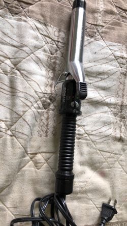 Curling iron.