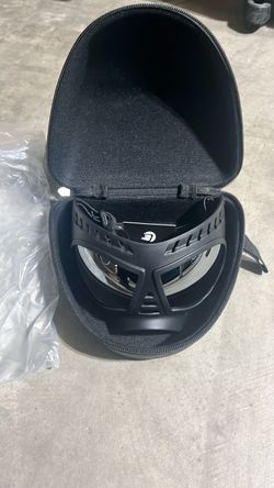 VR Headset with Hard Carrying Case