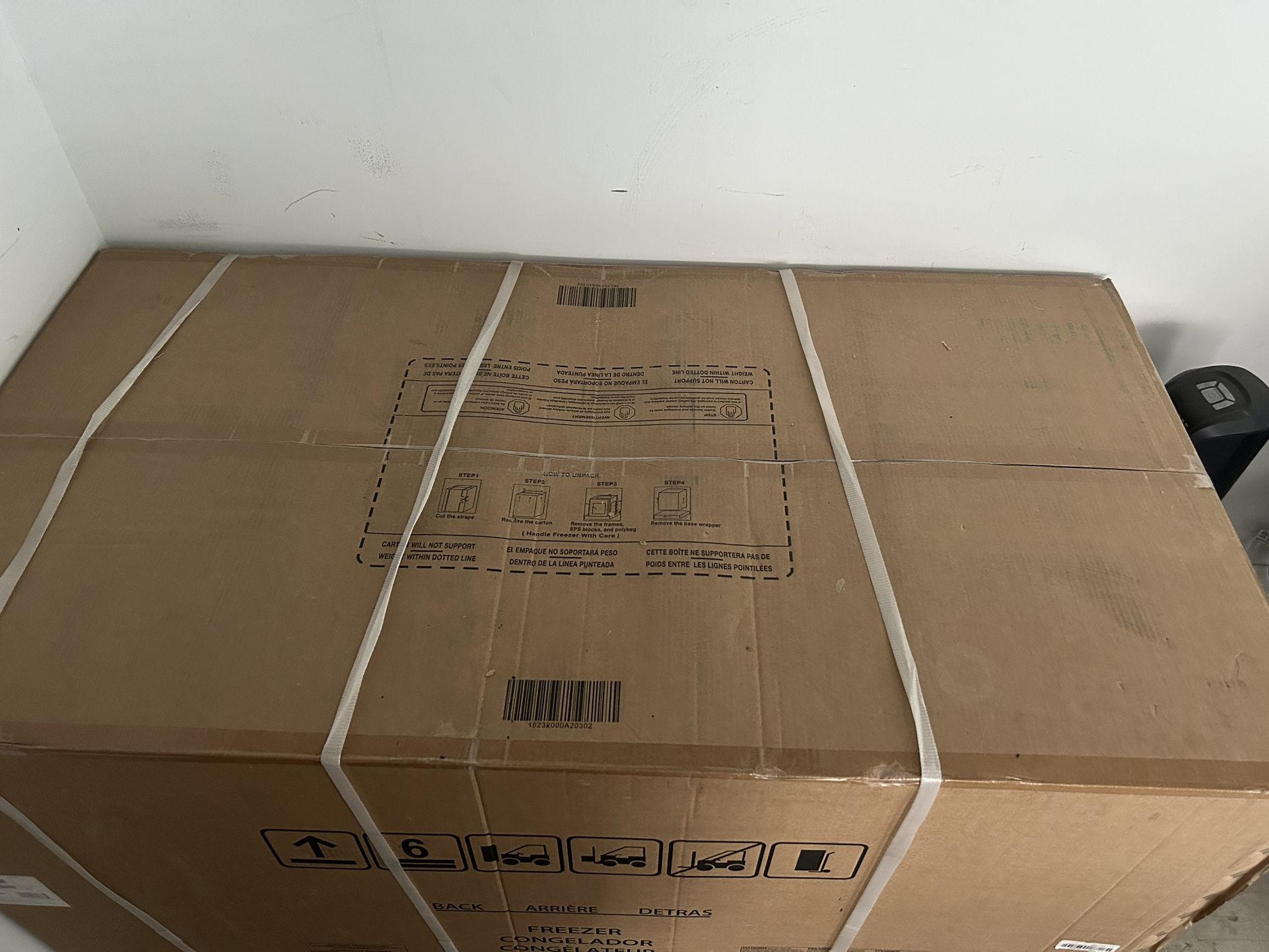 UNOPENED Chest Freezer (14.8 cu. ft.)