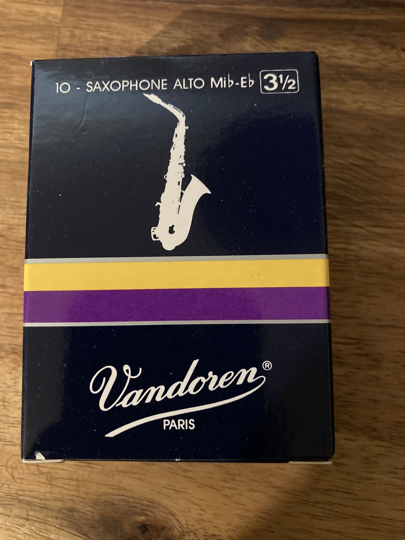 Saxophone Reeds