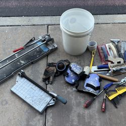 Tile Cutting / Tile Setting Tools!  For Your Best Offer!