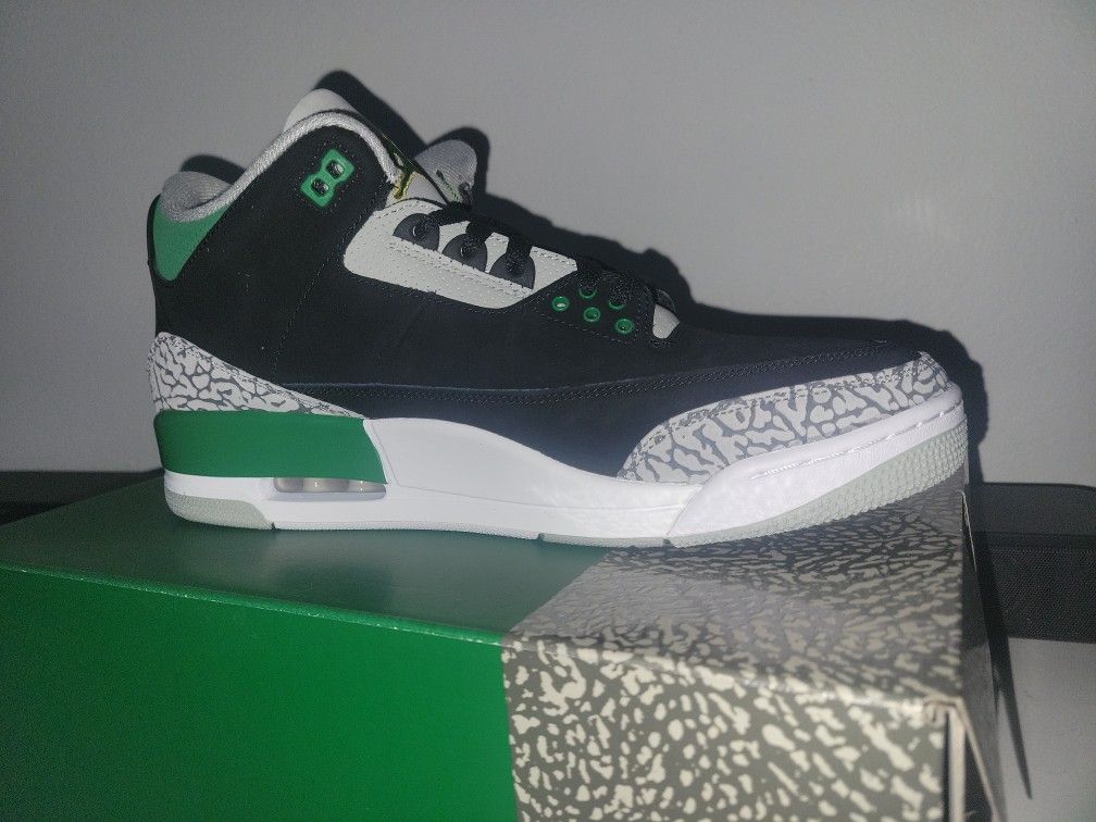Authentic 2021 Air Jordan 3 Retros 'Pine Green' DS