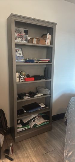 Tall Gray 6-Shelf Bookcase / Bookshelf
